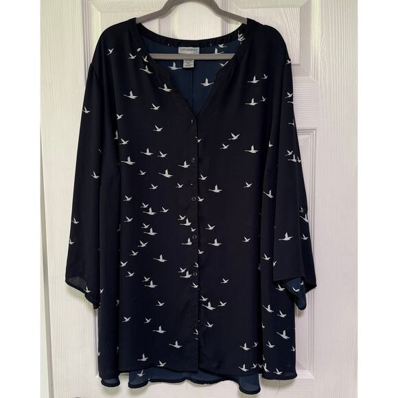 Catherines Tops - Catherines Women's Navy Stork Print Roll Tab Sleeve Top Size 4X-30/32W